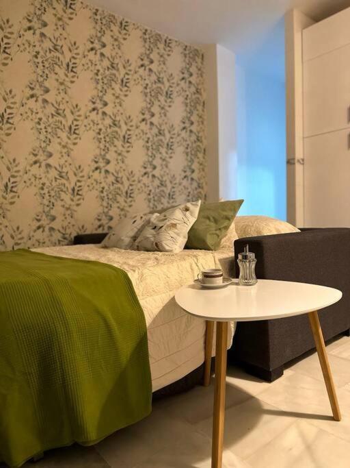 Precioso Estudio Junto Al Mar, Apartamentos Don Diego En La Carihuela 托雷莫利诺斯 外观 照片